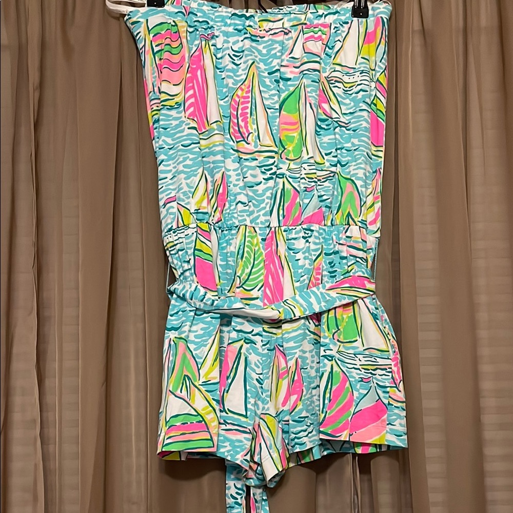 Lilly Pulitzer Blue and Pink Tropical romper - Picture 4 of 5